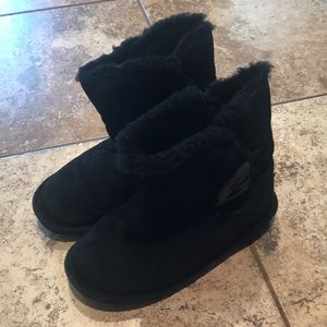 Bearpaw boots